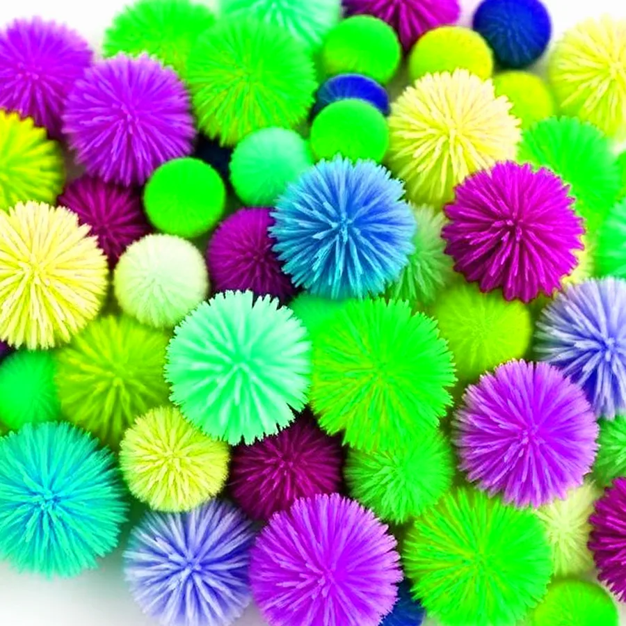 Crayola Craft Pom Pom Assortment — 1/2 inch