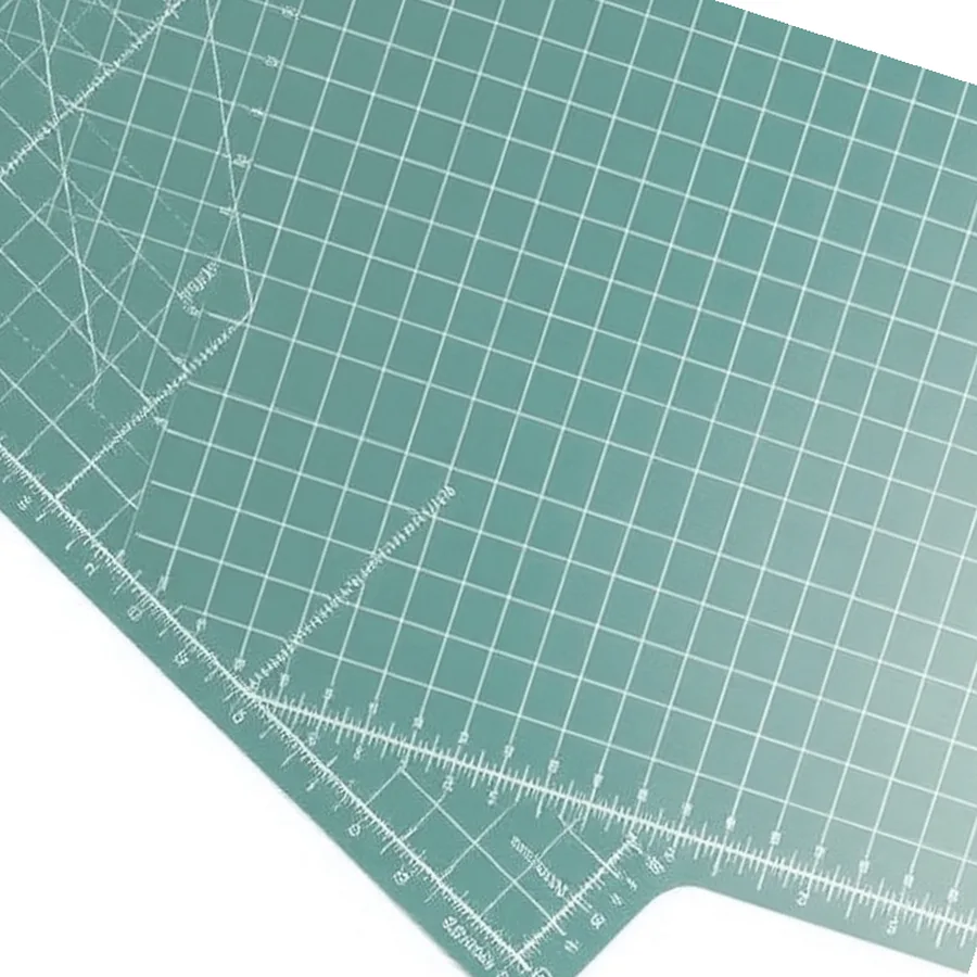 Fiskars Self-Healing Cutting Mat — 12" x 18", Grey