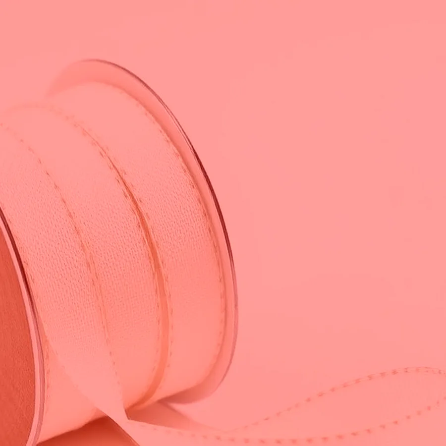 Plaid Wired Edge Craft Ribbon — 1.5" x 10 yd, Red