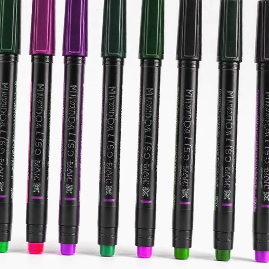 Sakura Dual-Tip Alcohol Art Marker Set — 24 Count, Primary Assortment