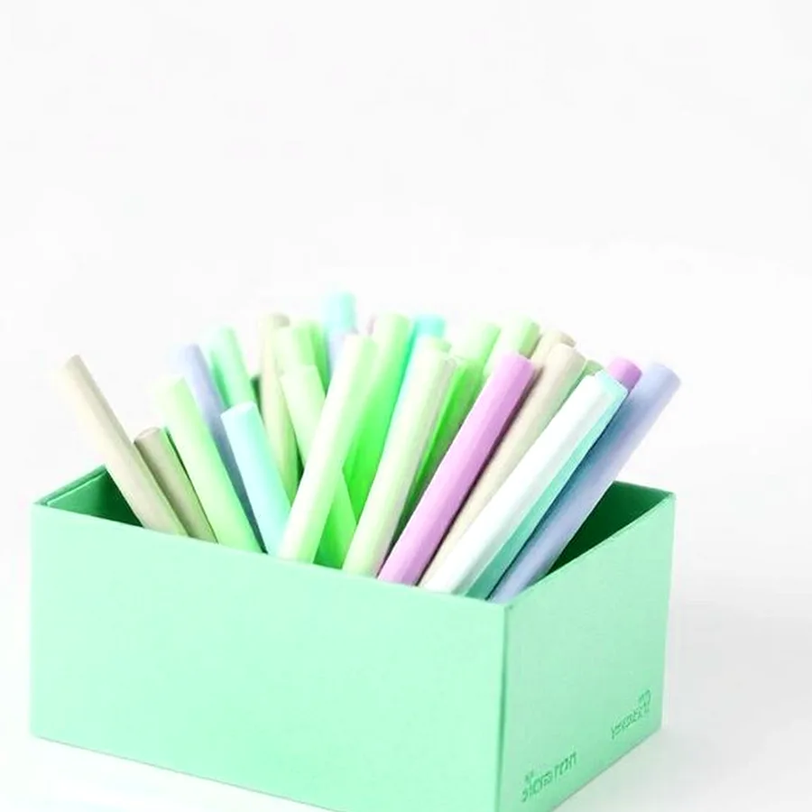 Sakura Soft Pastel Half-Stick Set — 24 Count, Primary Assortment