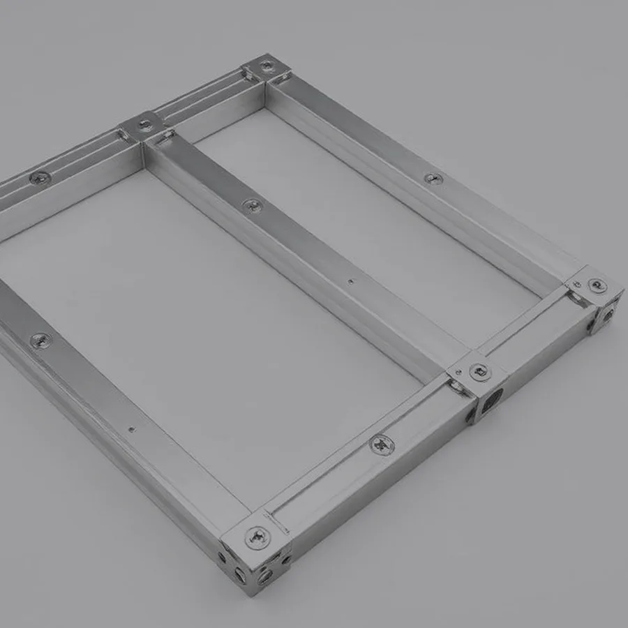 Strathmore Metal Sectional Frame Kit — 16", Black