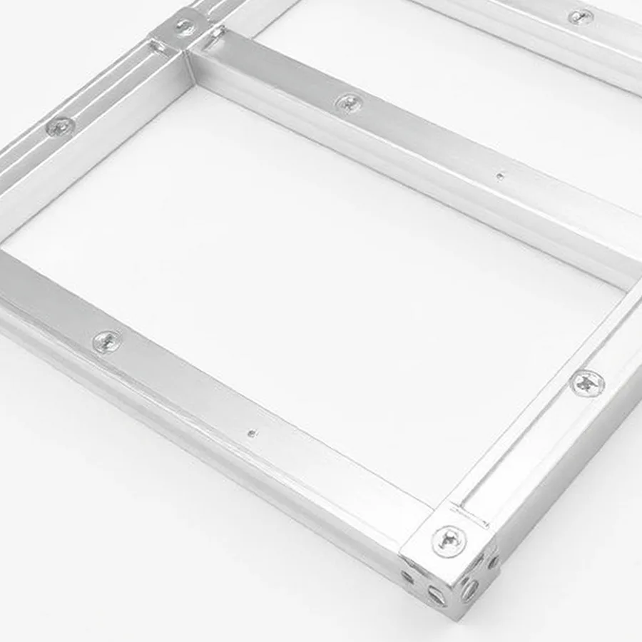 Strathmore Metal Sectional Frame Kit — 24", Silver