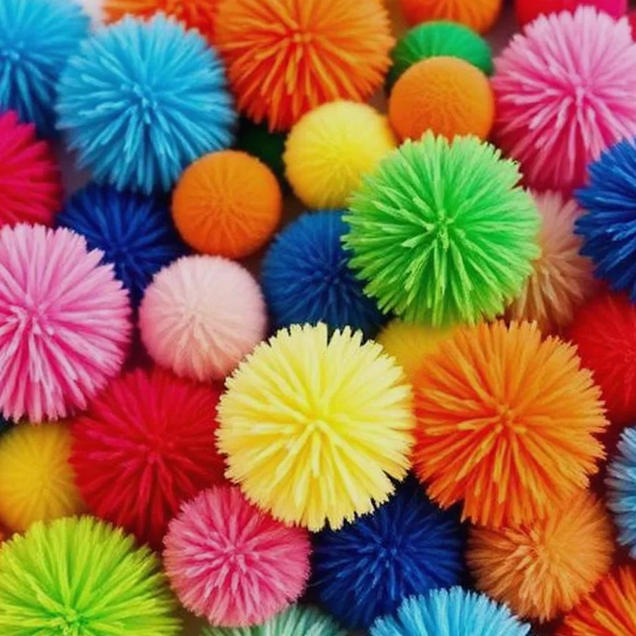Tulip Craft Pom Pom Assortment — Mixed Size