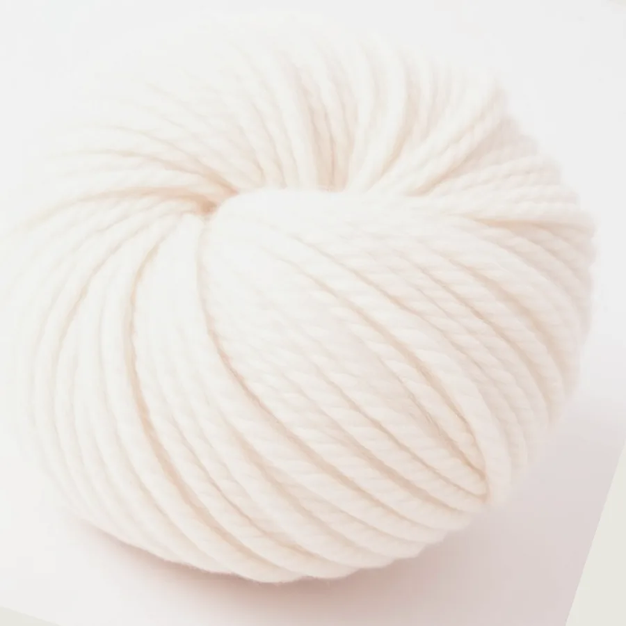Tulip Super Bulky Chenille Yarn — 7 oz, Blush